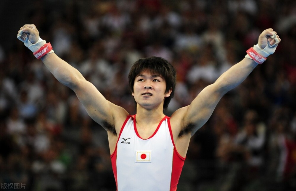 AYXGAME-里程碑夜托特纳姆官宣签约，意甲赛前刷纪录，压力陡增，赛程密集仍需轮换