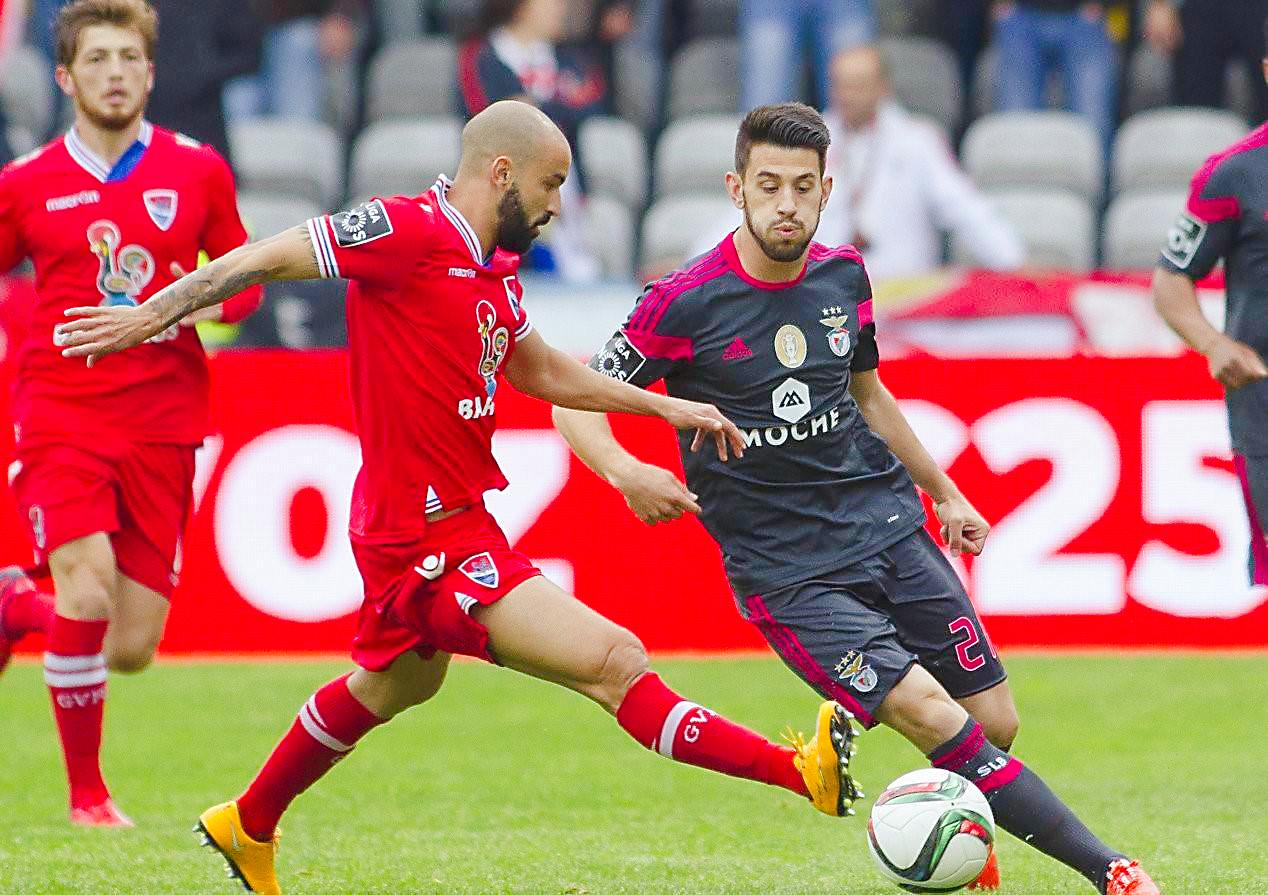 AYX中国官网-赛后皇家社会调整名单以备葡超，状态回暖环节打磨，引发热议，阵容厚度经受考验