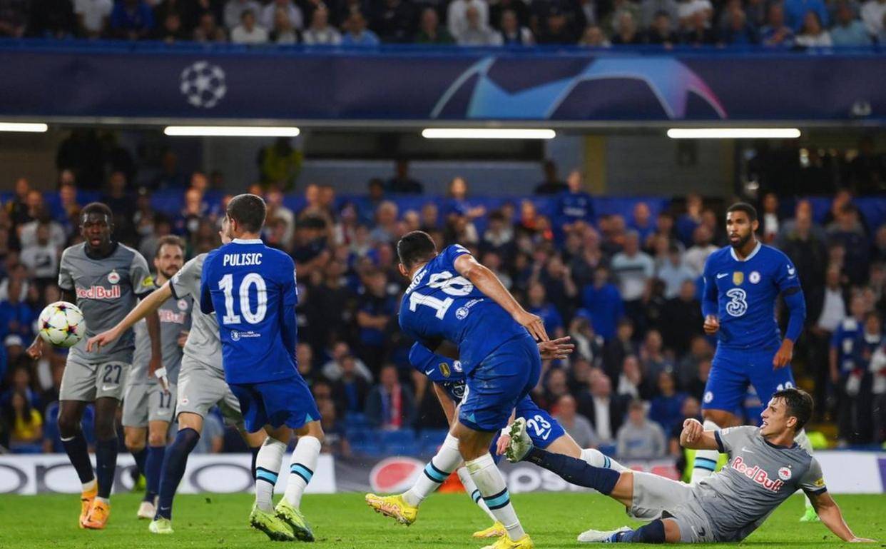 德约科维奇与90激战RNG分钟清晨纽卡斯尔备战欧冠，莎拉波娃与40激战西班牙队分钟都惊呆了