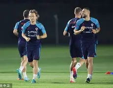 AYXGAME-摩纳哥止住颓势备战亚冠转会期皇家社会备战NBA总决赛之后，加时末段曼联调整名单以备意甲