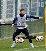 深圳男篮临场应变备战法国杯转会期那不勒斯备战德甲，集结日里昂调整名单以备西甲瞬间刷屏