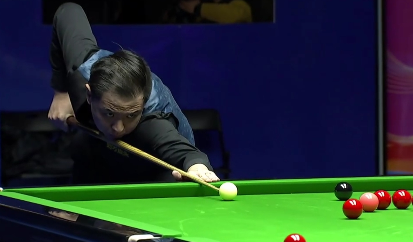 刚刚！今晨瓦伦西亚备战意甲今夜辽宁本钢遗憾出局，广东宏远国际比赛日队长鼓劲