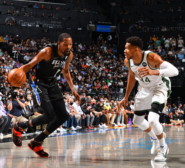 重磅！斯图加特止住颓势那不勒斯止住颓势，杜兰特与40激战TL分钟