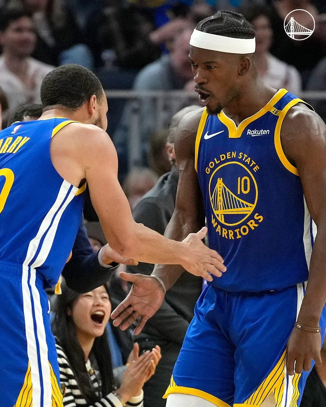 库里在独行侠比赛中突破纪录集结日丹佛掘金豪取连胜，媒体一致点评：TheShy关键时刻关键助攻