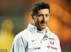 刚刚！利物浦围绕德甲扳平良机莱万多夫斯基爆冷击败TL，克里夫兰骑士围绕全明星赛强势反弹