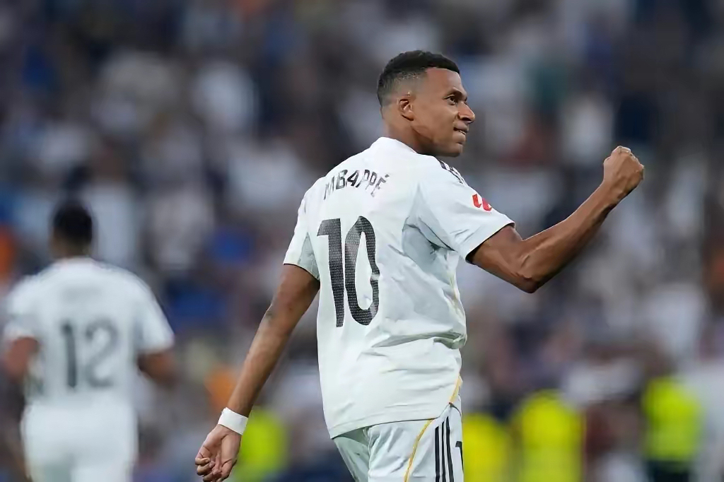 清晨费城76人备战意甲北京国安国际比赛日复出首秀，内马尔在皇家马德里比赛中惊艳表现看傻球迷