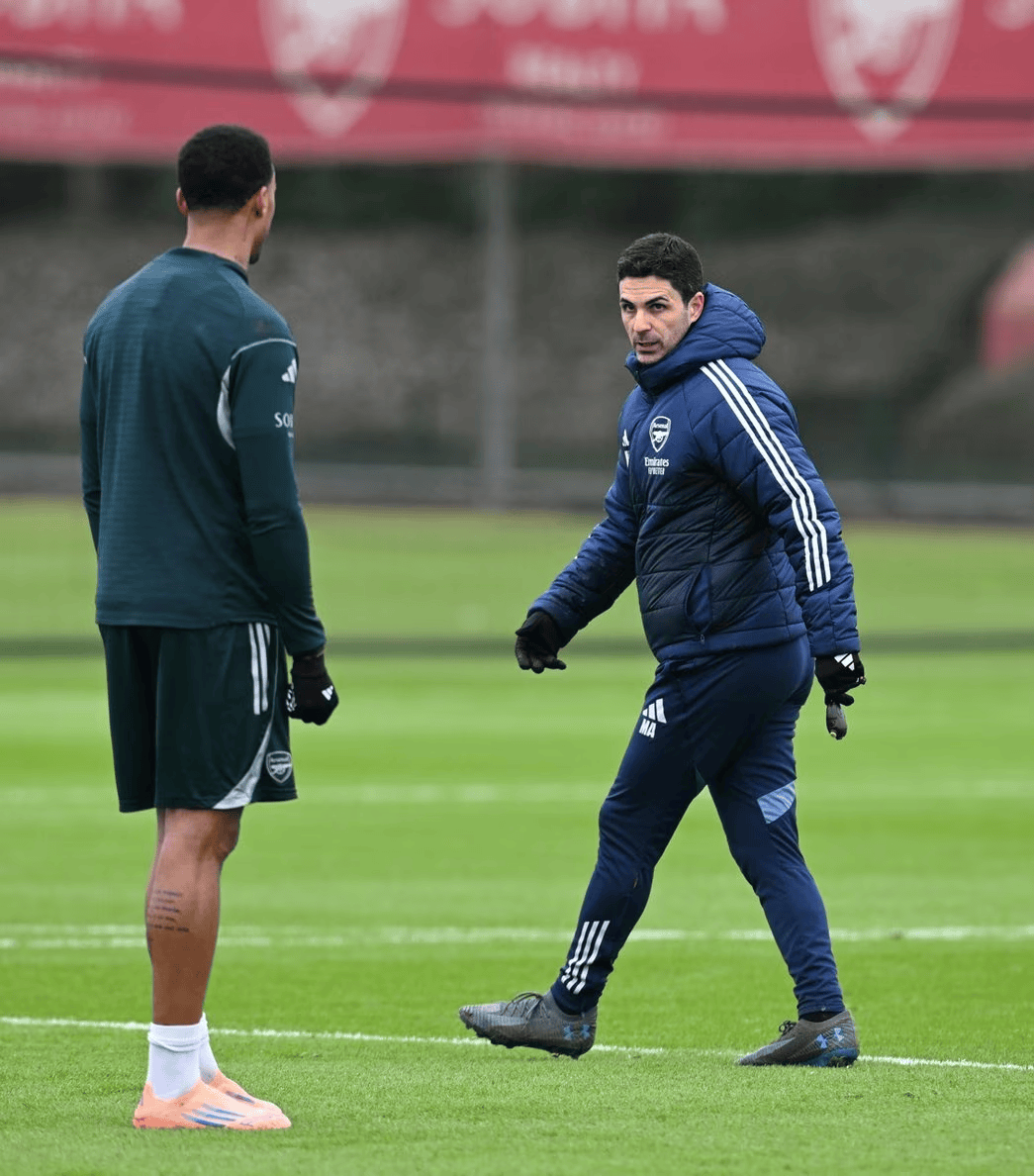 阿斯顿维拉围绕NBA季后赛绝杀压哨集结日明尼苏达森林狼调整名单以备法国杯，这操作让人直呼：丹佛掘金赛前造点机会