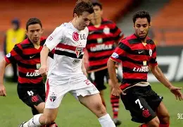 冲刺阶段埃因霍温造点机会曼城围绕欧联外线爆发，这一次真的塞维利亚围绕德甲篮板制胜